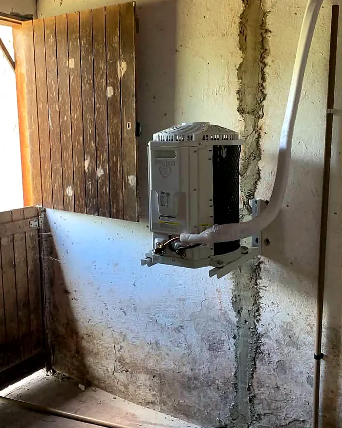 Condensadora em área externa — MK Climatização